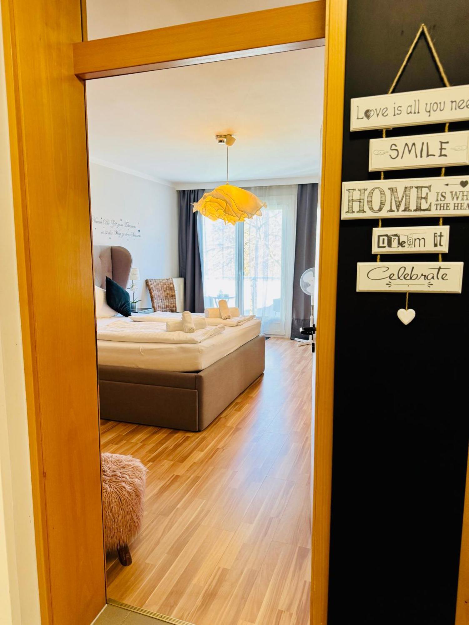 Happystayapartments Villach Ngoại thất bức ảnh